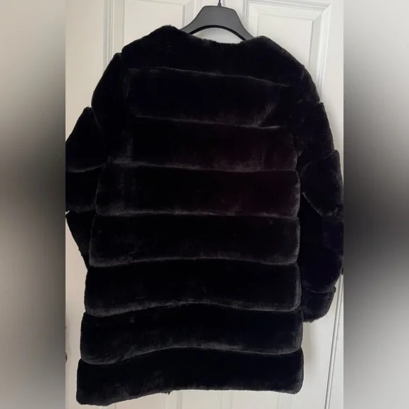 With Love Faux Fur Coat - Black NWOT - Picture 7 of 10